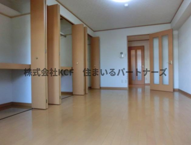 アーバンエルの居間・リビング