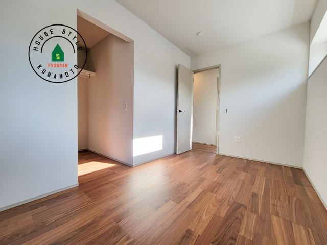 菊池郡大津町室第1-3棟（4号棟）の洋室|採光良好な洋室は全居室、複層ガラスの遮熱効果と断熱効果で、一年中快適に過ごせます。