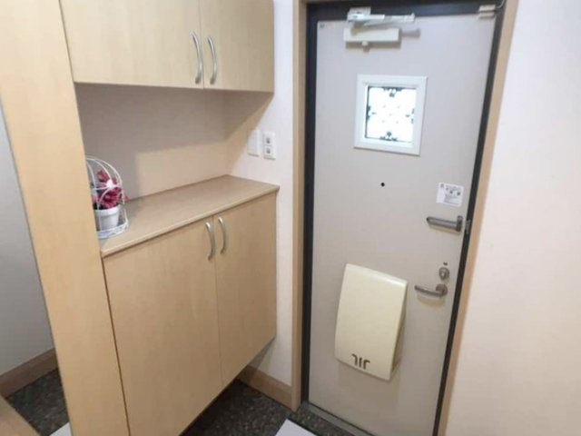 ビューコートの玄関