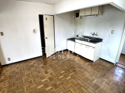 【居間・リビング】 | コーポヒロモト | ゆったり過ごせる居間です