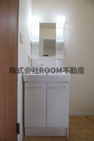 lieto蓼池の独立洗面台|独立洗面化粧台が付いています