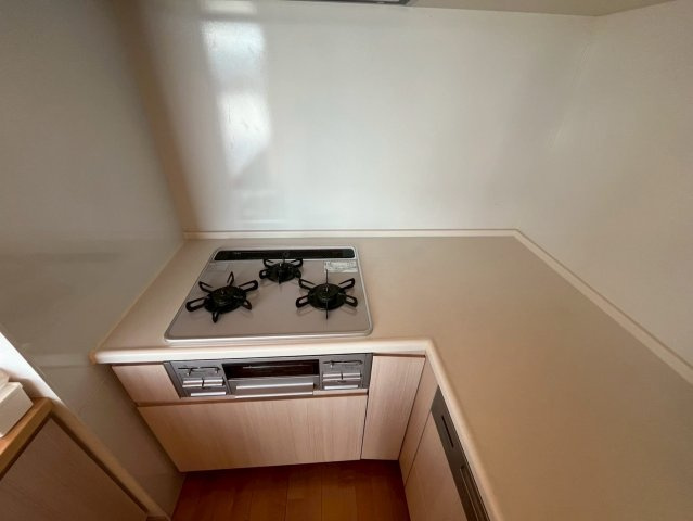 ジェイグラン高槻のキッチン