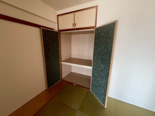 ジェイグラン高槻の和室