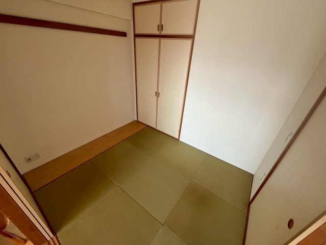 ジェイグラン高槻の和室