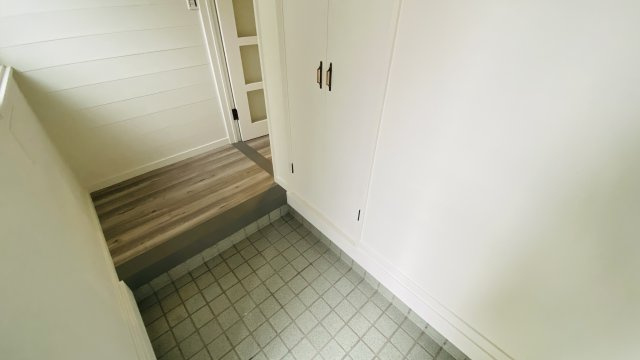 【動画付き】御代田 リフォーム済 中古平家戸建の玄関