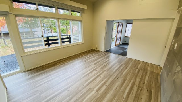 【動画付き】御代田 リフォーム済 中古平家戸建の居間・リビング