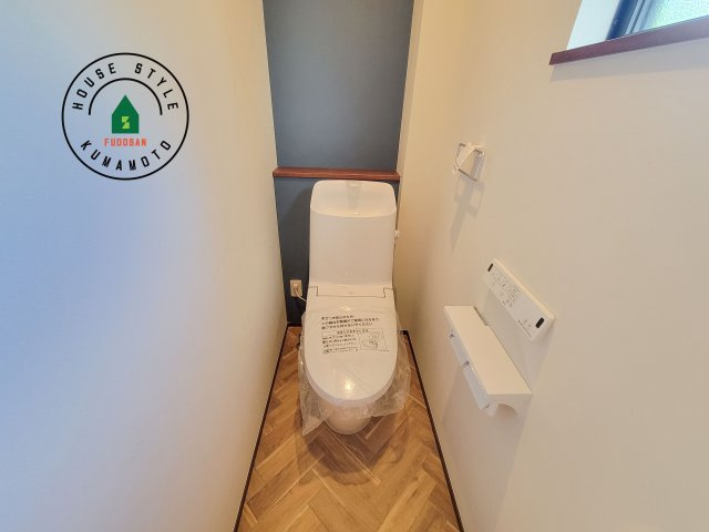 菊池郡大津町室第1-3棟（6号棟）のトイレ|温水洗浄便座を完備しております。2ヶ所にトイレがあるのは朝の慌ただしい時間も安心です。