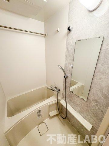 エスリード弁天町NORTH RESIDENCEの浴室