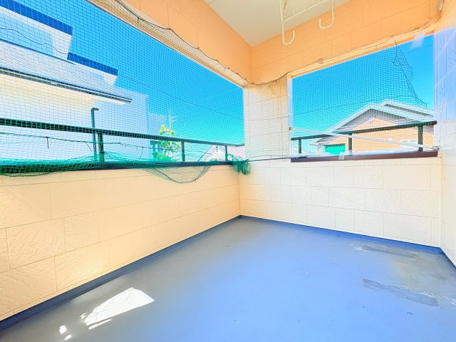 久留米市三潴町西牟田中古戸建のバルコニー