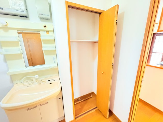 久留米市三潴町西牟田中古戸建の収納