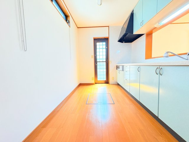 久留米市三潴町西牟田中古戸建のキッチン