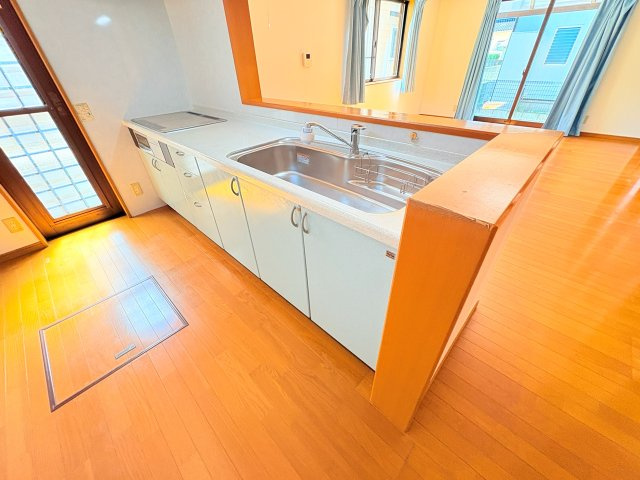 久留米市三潴町西牟田中古戸建のキッチン
