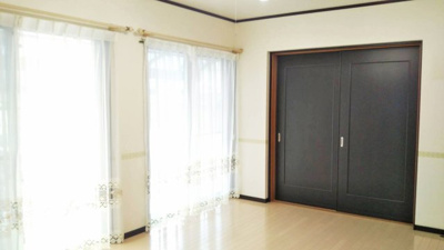 【居間・リビング】 | 鈴鹿市平田２丁目