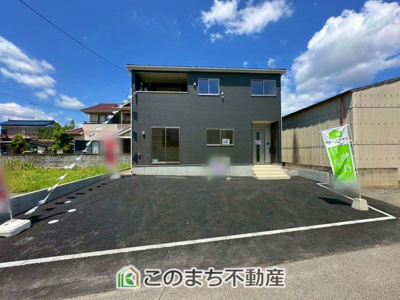 【駐車場】 | CRADLEGARDEN小山市立木第3　1号棟 | お車駐車スペース３台分ご用意しております♪