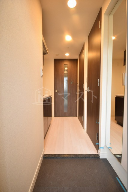 プレサンス梅田の玄関