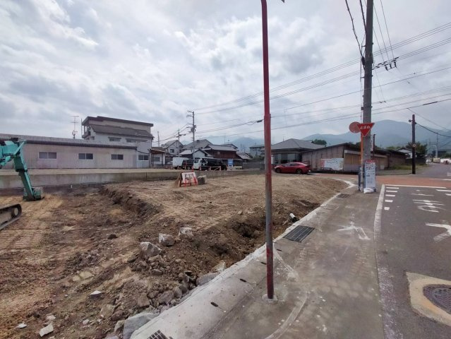 西条市小松町新屋敷甲207-1③　売土地の外観
