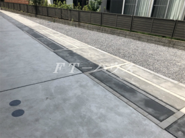 千葉市花見川区幕張町５丁目のアパートの駐車場