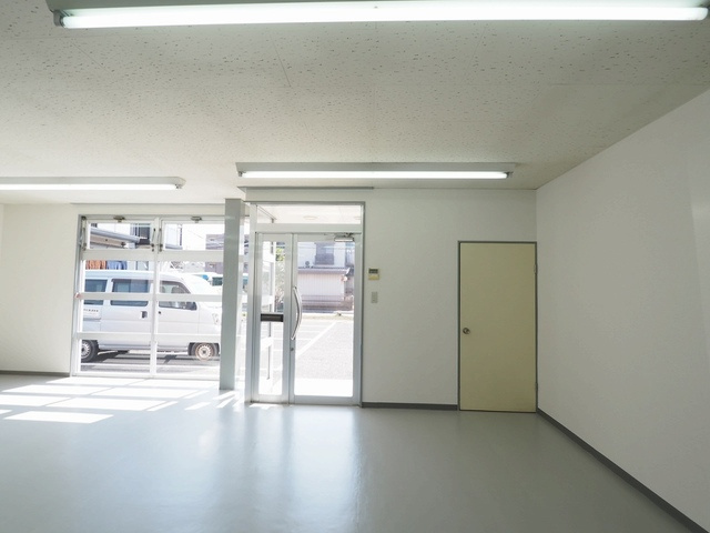 花畑3丁目事務所Dの内装