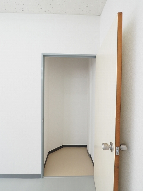 花畑3丁目事務所Dの収納