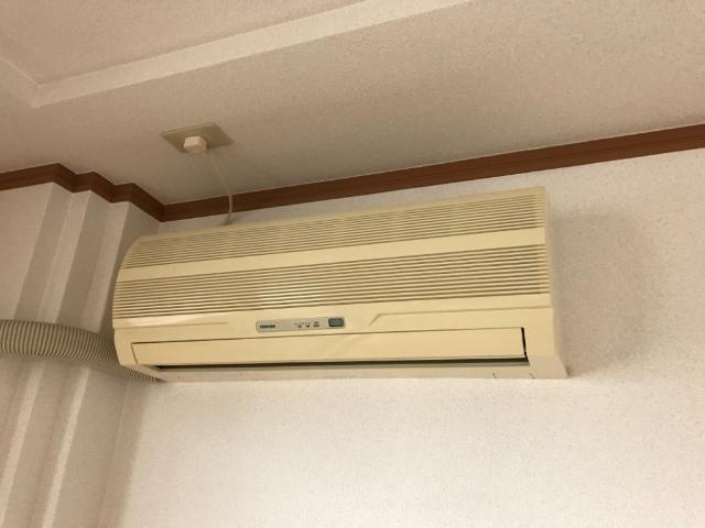 アベニール細江の設備|リビングにエアコン付き