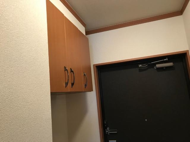 アベニール細江の収納|下駄箱吊り戸