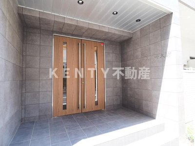 【エントランス】 | セレース川崎大師 | 清潔なエントランスです