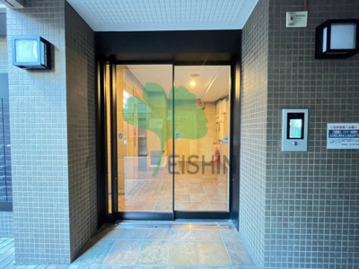【エントランス】 | グラヴィス平尾