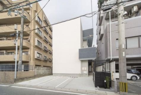 Sola Casa tria(ソラカーサトリア)