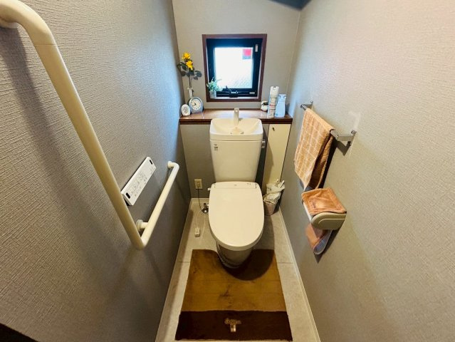 草花　中古戸建　P4台　のトイレ