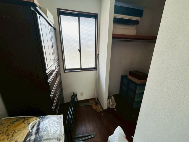 草花　中古戸建　P4台　の収納