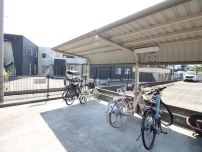 【その他共用部分】 | エルブ・ソヴァージュ | 駐輪場