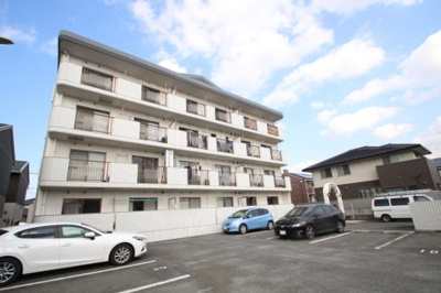 【駐車場】 | シカセビル | 駐車場