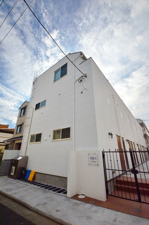 杉並区上高井戸１丁目のアパートの外観