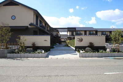 【エントランス】 | コンフォルタ柚月 B棟 | エントランス