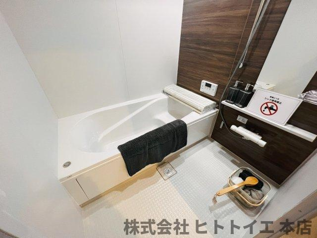 リナージュLの浴室