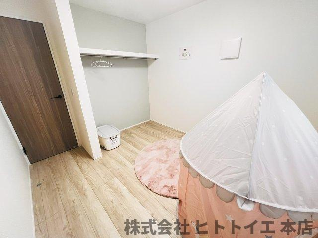 リナージュLの洋室