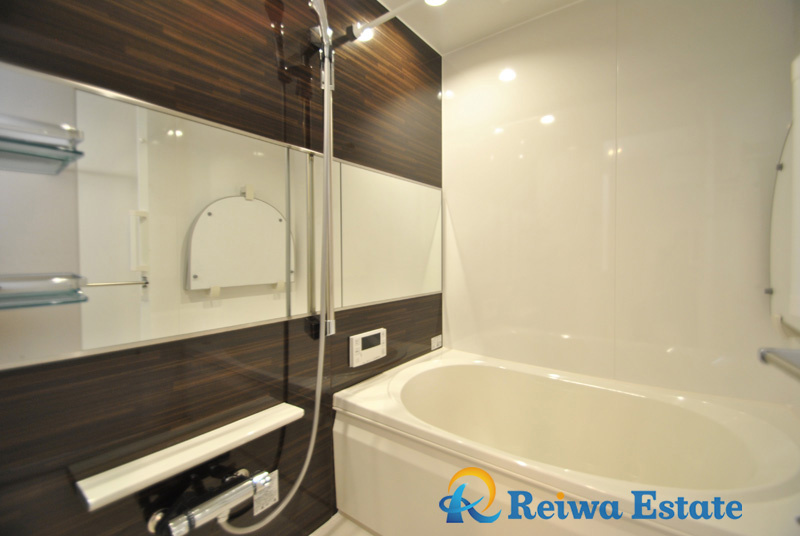 サーパス茅ヶ崎駅前の浴室