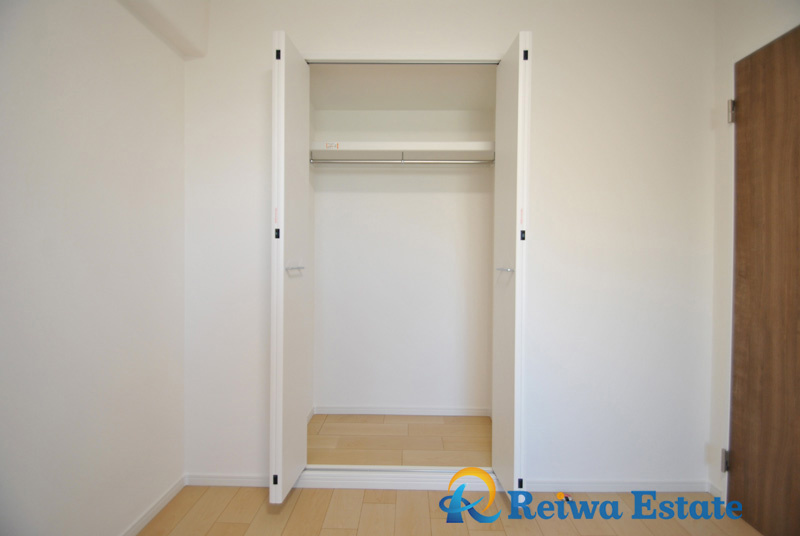 サーパス茅ヶ崎駅前の収納