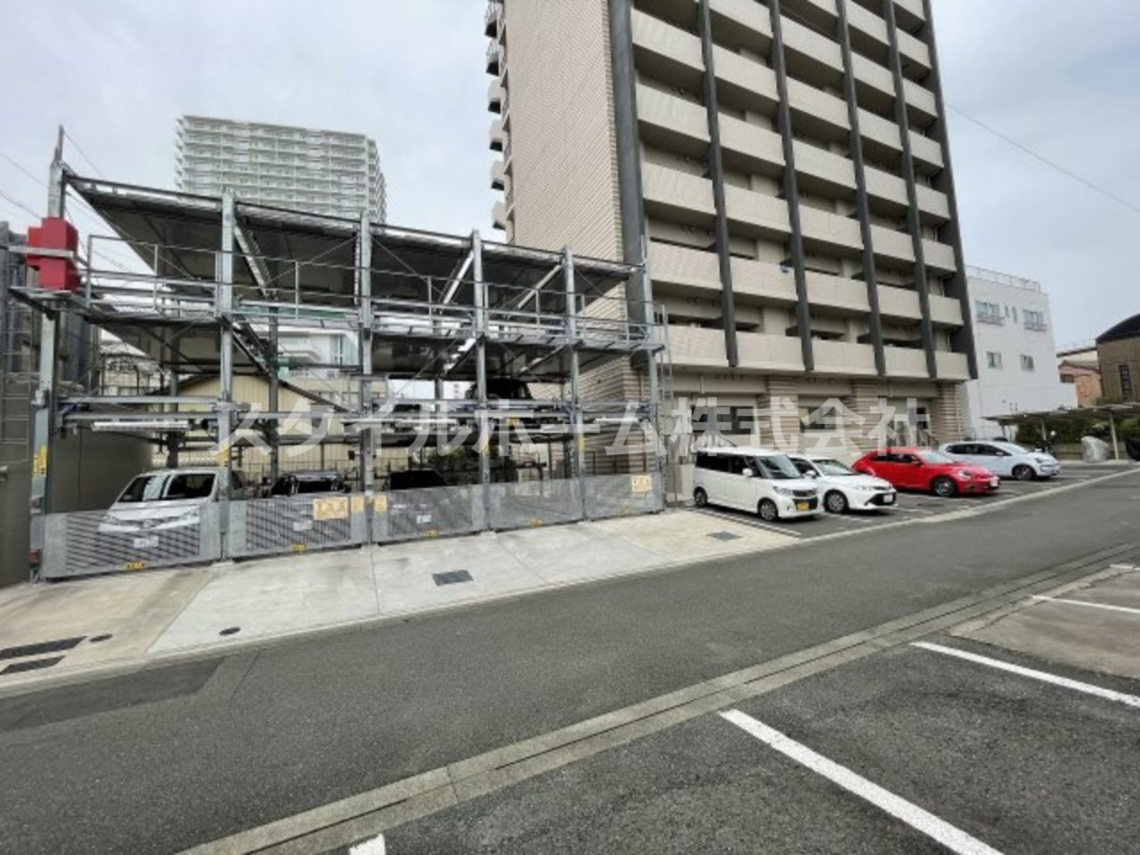 ＣＡＳＡ９４の駐車場|駐車スペースもあります