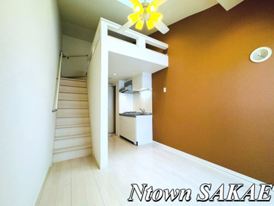 【その他】 | ルークス名古屋 | ゆったり過ごせる居間です