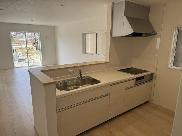 クレードルガーデン北条町横尾　第10　１号棟のキッチン|食洗器設置可能（OP）