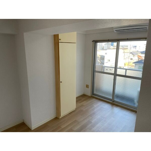 プレアール姫路龍野町の居間・リビング