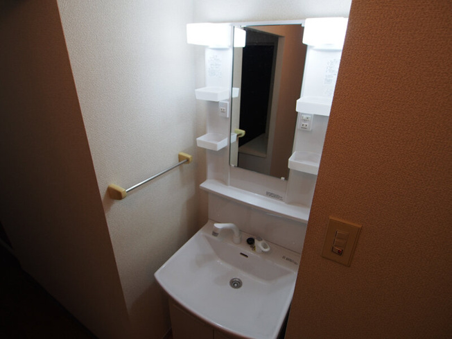 【洗面所】 | トリヴァンベール美船