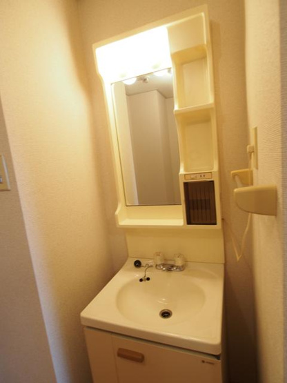 【洗面所】 | トリヴァンベール美船