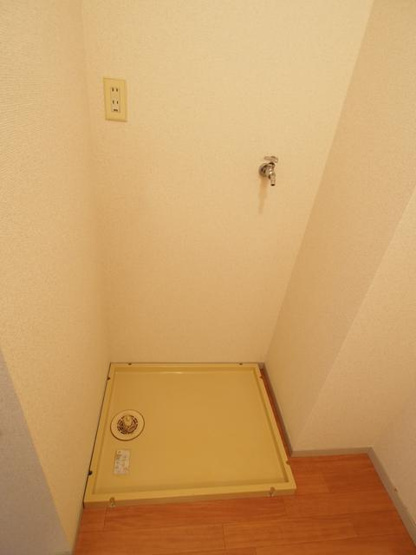 【設備】 | トリヴァンベール美船 | 室内洗濯機置場