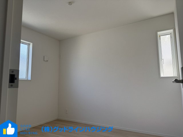 クレードルガーデン北条町横尾　第10　2号棟の洋室|洋室5.2帖