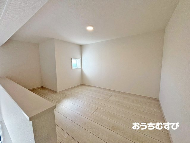 春日井市味美町3丁目(全3棟)の洋室