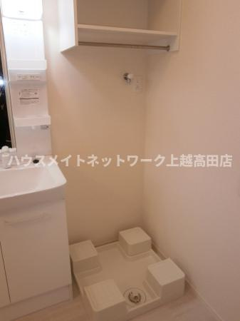 アン・アロールの設備|洗濯機置き場