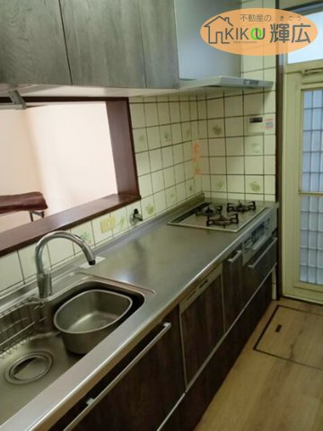 姫路市白浜町　中古戸建のキッチン
