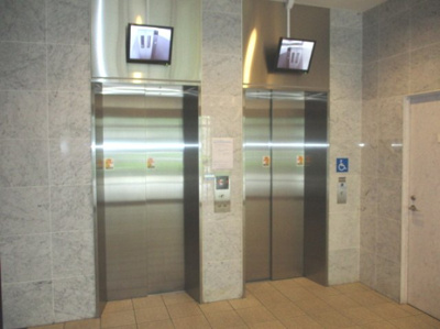 【その他共用部分】 | グランルクレ新大阪 | エレベター２基あります